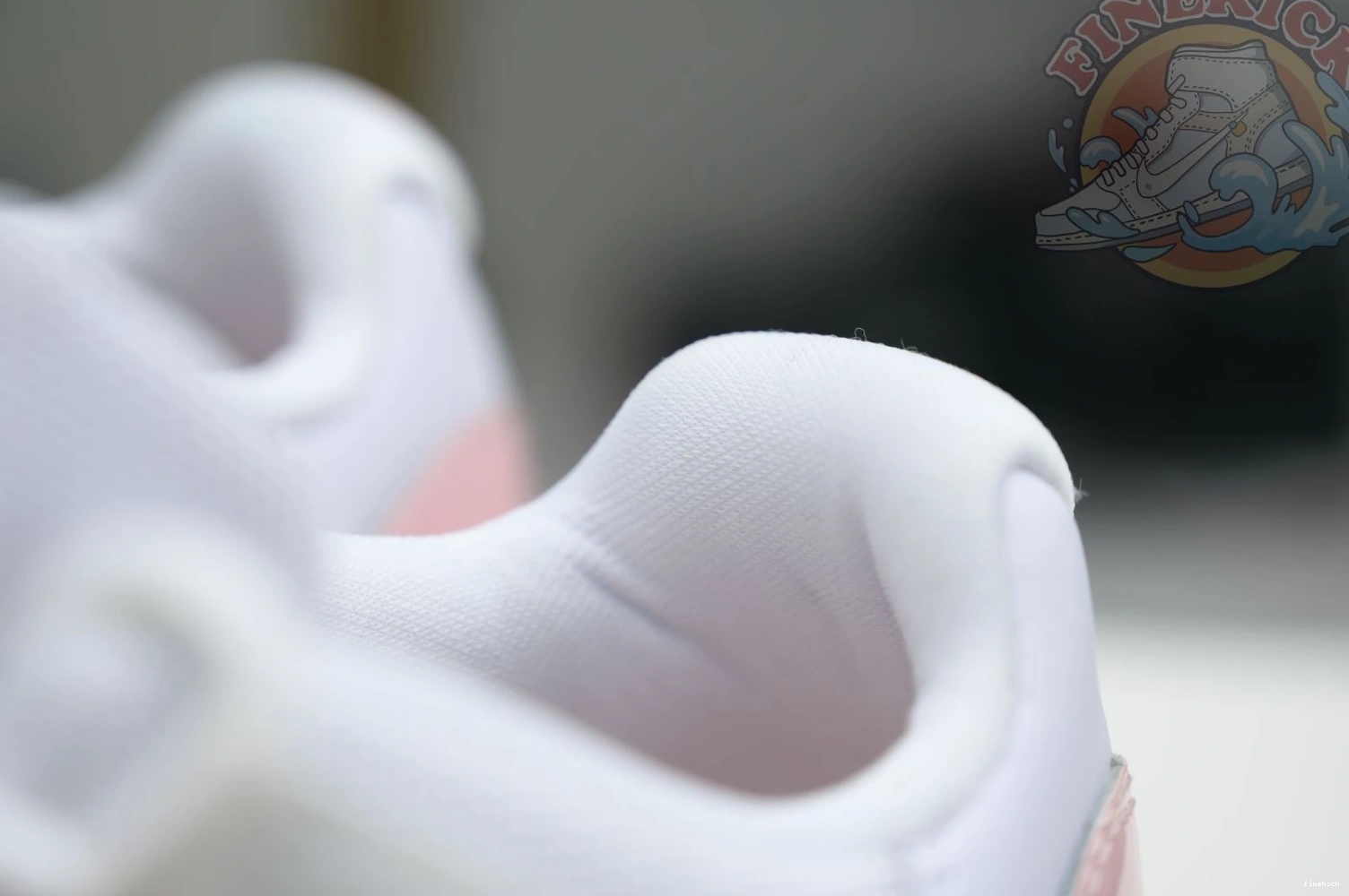 WMNS Low Jordan Jordan 11 Air 0827